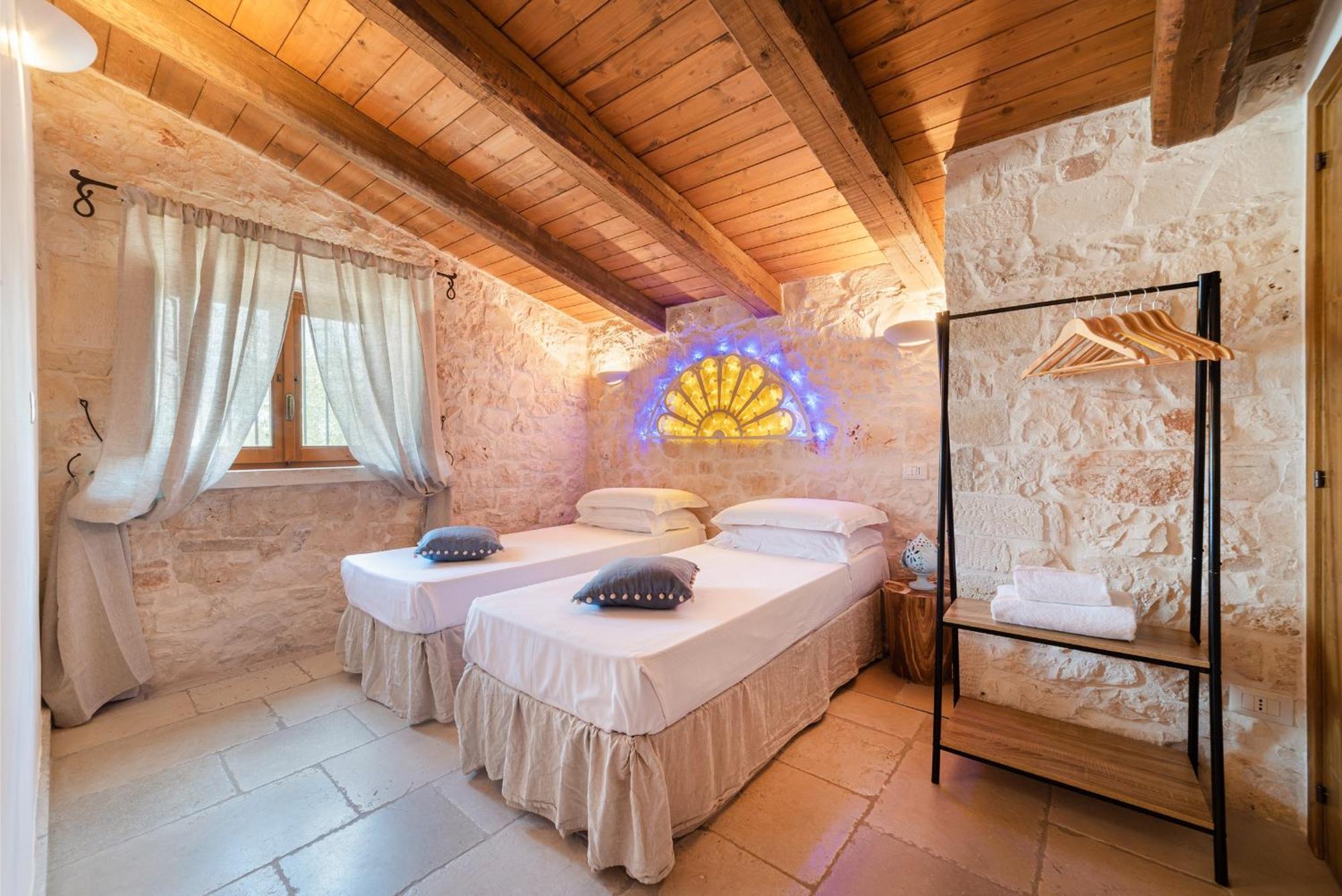 Trullo Fantastico Villa Castellana Grotte Kültér fotó